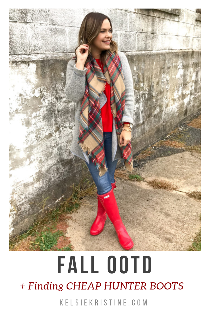 Fall Outfit Finding Hunter Boots for Cheap OOTD Kelsie Kristine