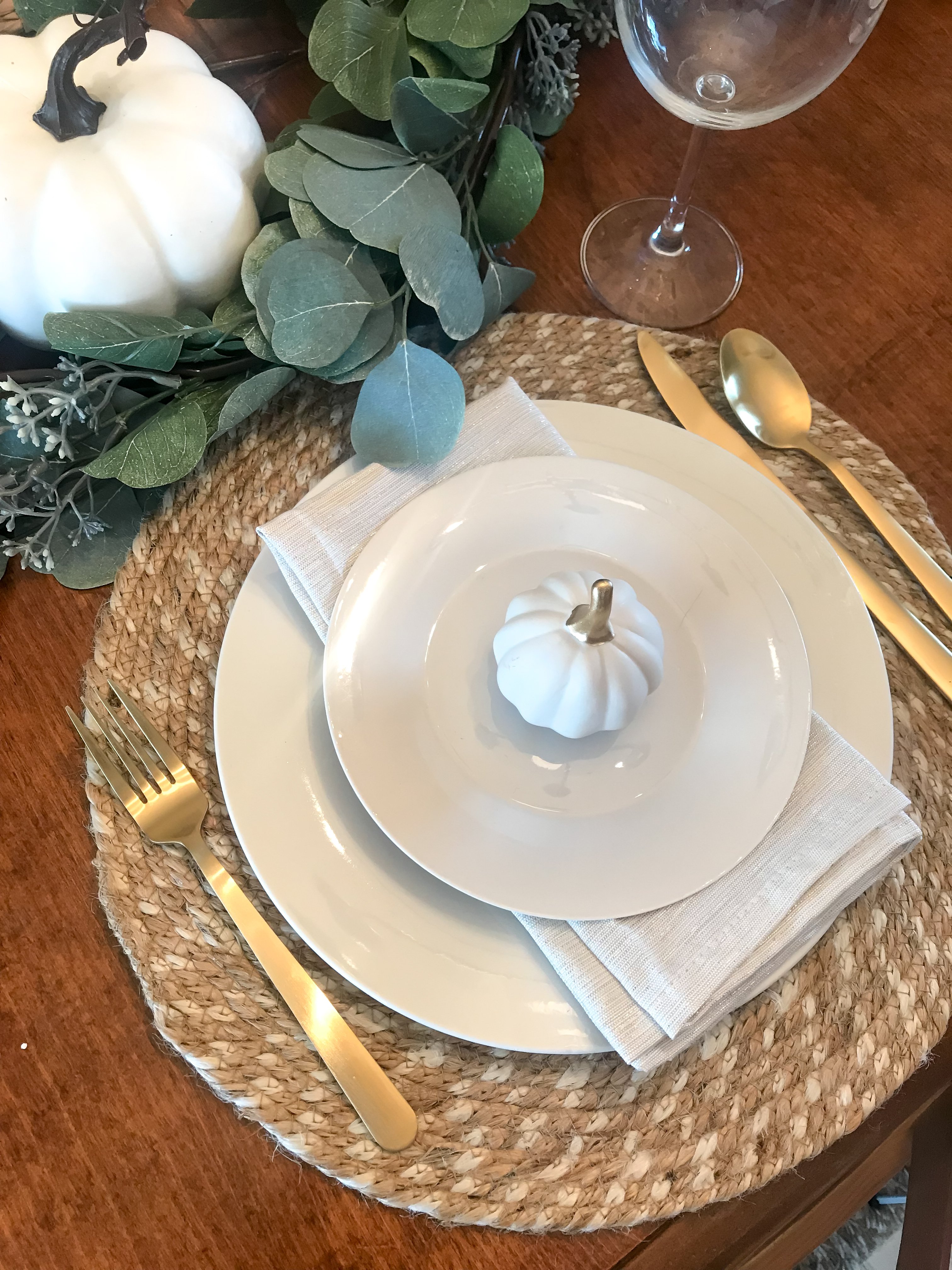 Neutral Thanksgiving Table Setting - Kelsie Kristine