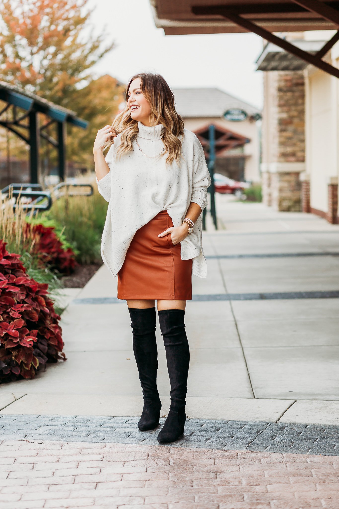 loft leather skirt